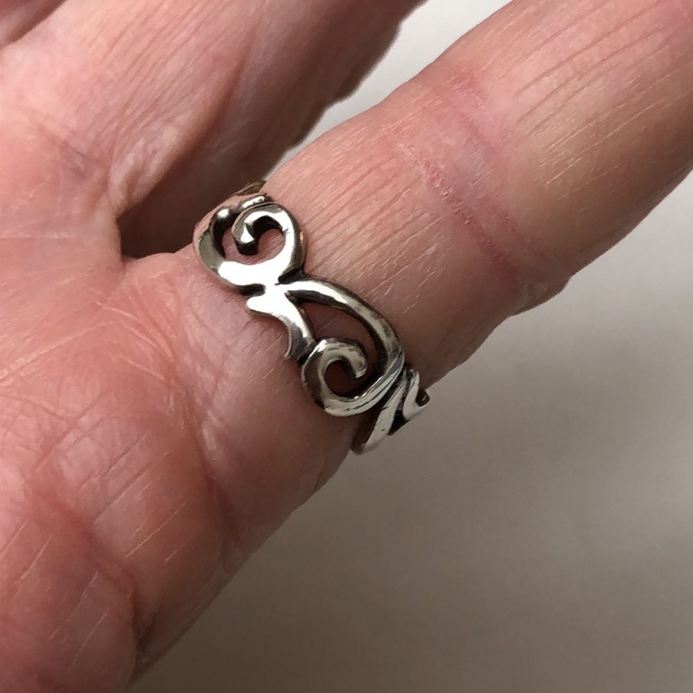 925 Filigree Silver Band Ring Size 5